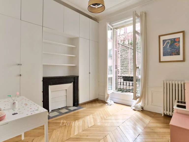 Appartement Paris 8e - 3 chambres - 152m²