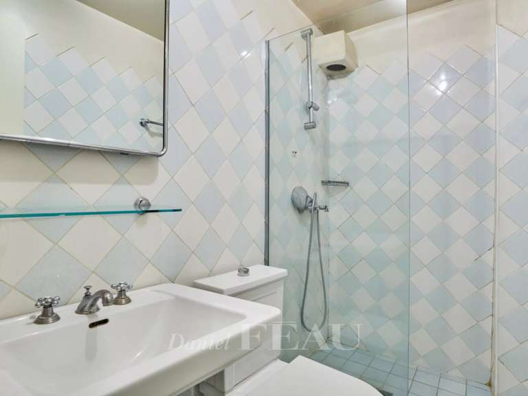 Appartement Paris 8e - 4 chambres - 263m²
