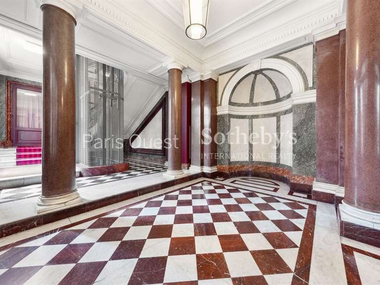 Apartment Paris 8e - 3 bedrooms - 197m²