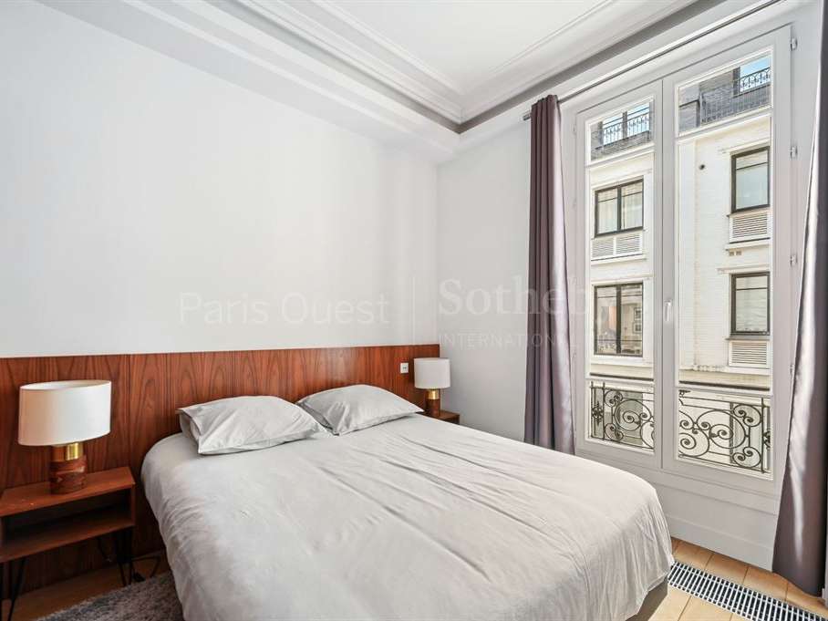 Apartment Paris 8e