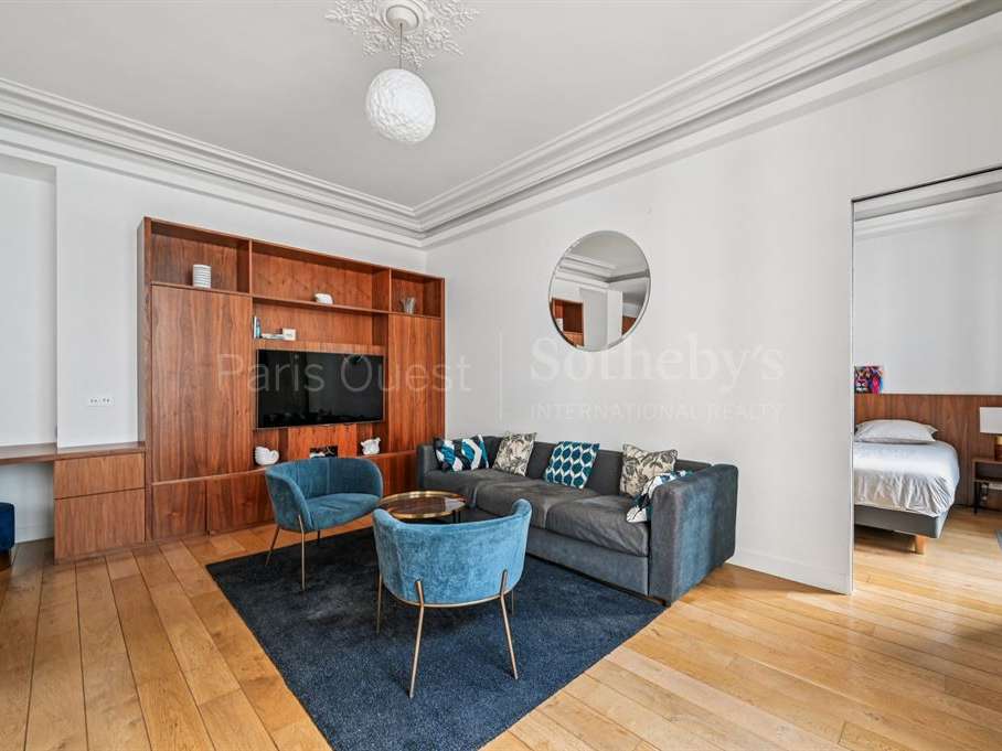 Apartment Paris 8e