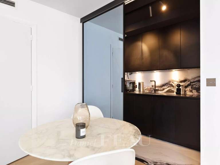 Appartement Paris 8e - 4 chambres - 455m²