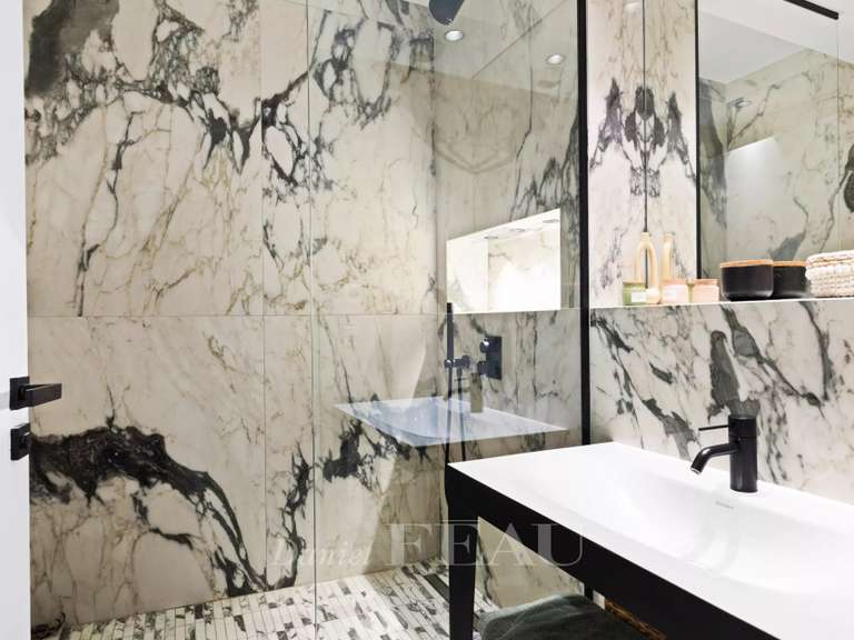 Appartement Paris 8e - 4 chambres - 455m²