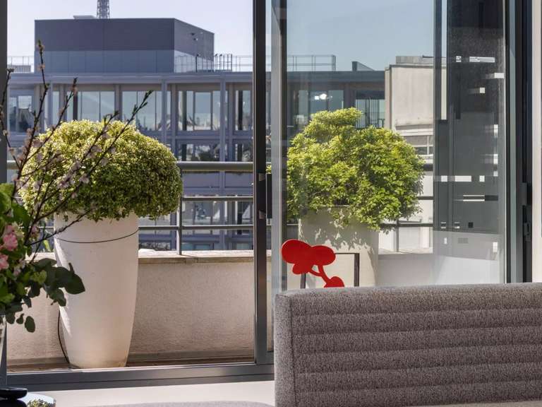 Appartement Paris 8e - 4 chambres - 455m²