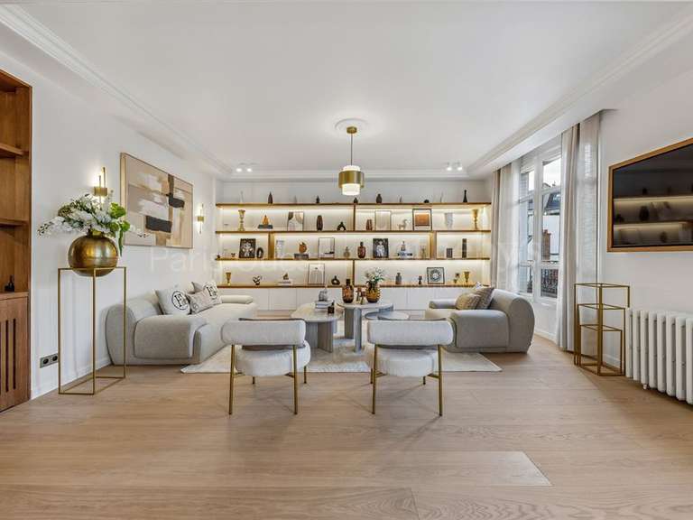 Appartement Paris 8e - 2 chambres - 90m²