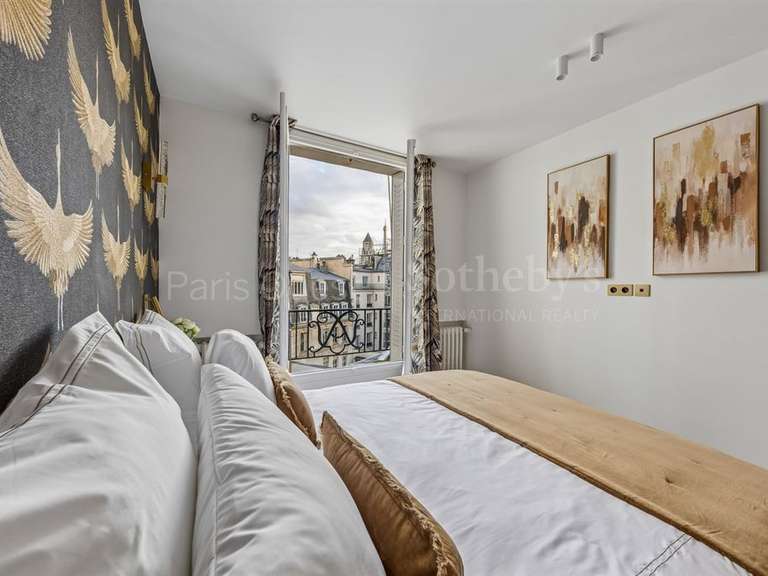 Appartement Paris 8e - 2 chambres - 90m²