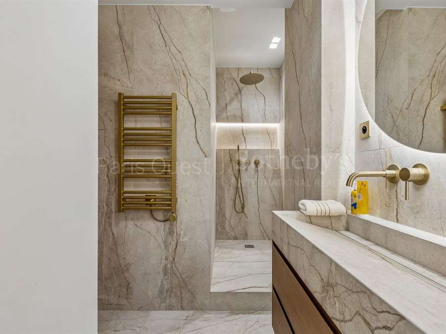 Appartement Paris 8e