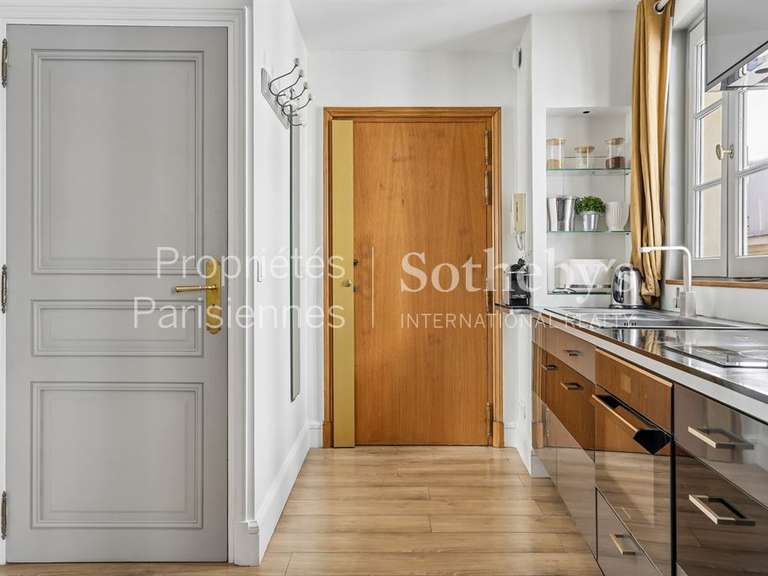 Appartement Paris 8e - 24m²