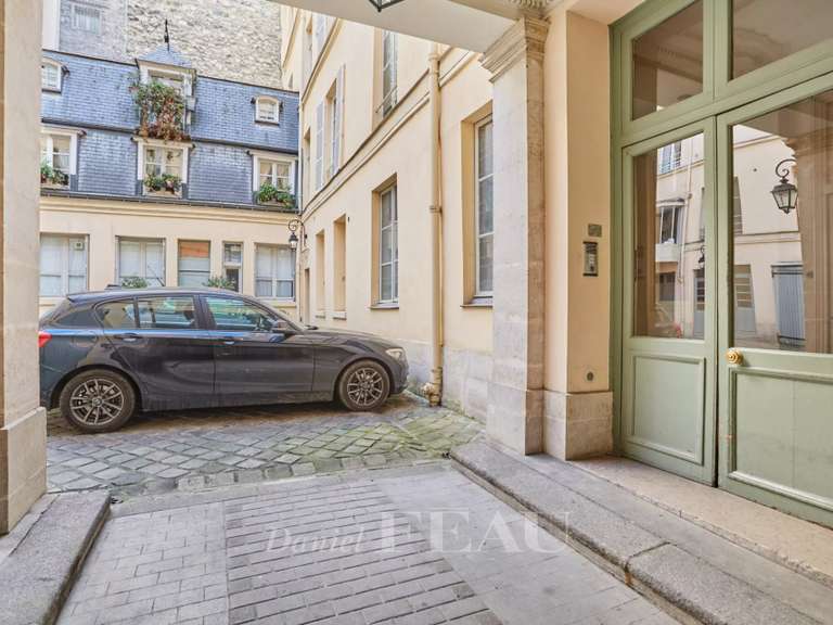 Appartement Paris 8e - 4 chambres - 201m²