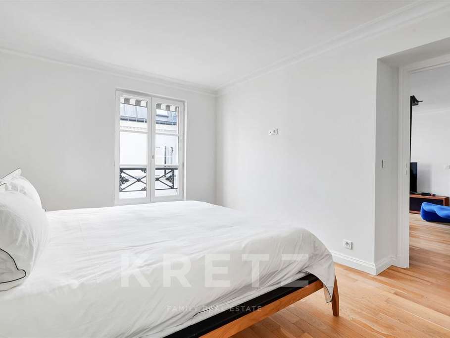 Apartment Paris 8e