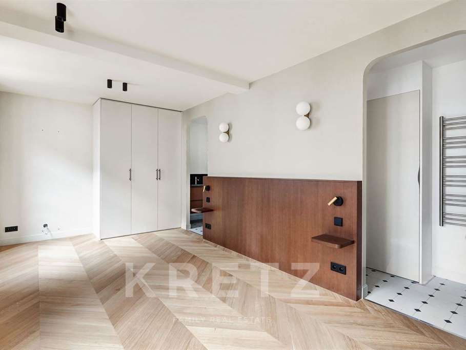 Apartment Paris 8e