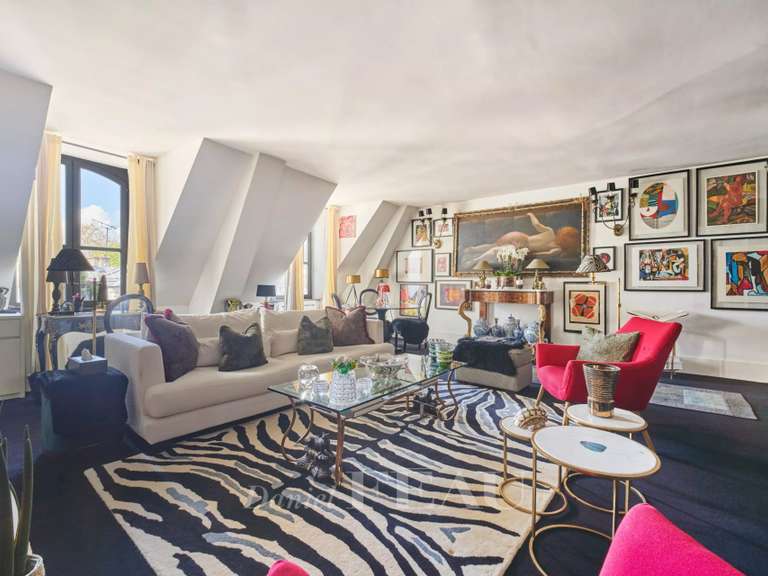 Appartement Paris 8e - 2 chambres - 96m²