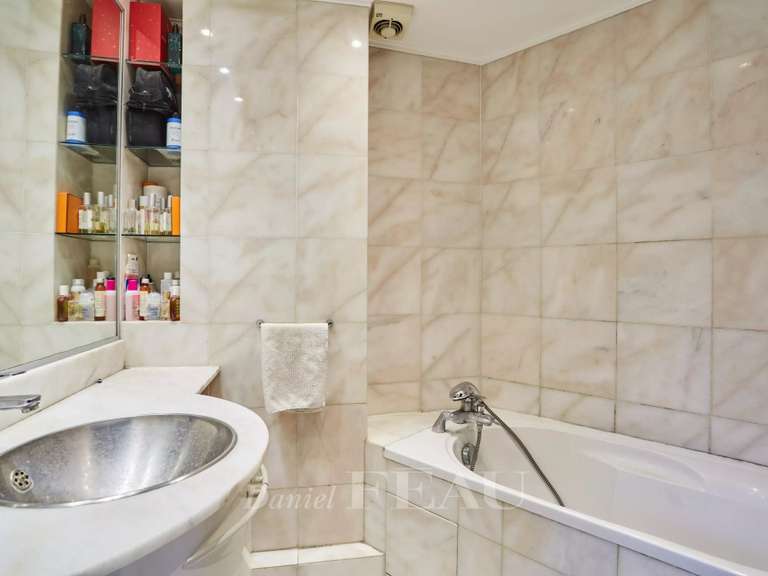 Appartement Paris 8e - 1 chambre - 47m²