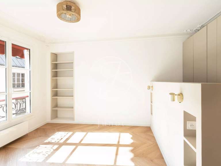 Appartement Paris 8e - 3 chambres - 114m²