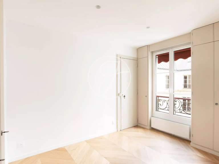 Appartement Paris 8e - 3 chambres - 114m²