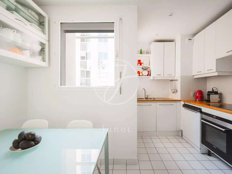 Appartement Paris 8e - 5 chambres - 157m²