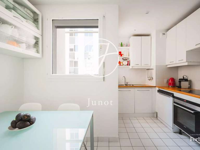 Appartement Paris 8e - 5 chambres - 157m²