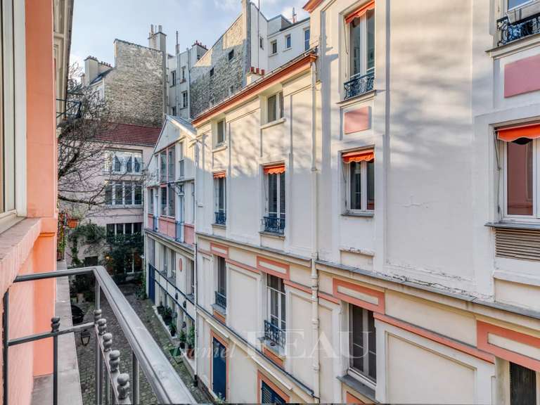 Appartement Paris 8e - 1 chambre - 64m²
