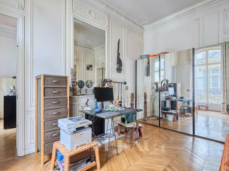 Appartement Paris 8e - 4 chambres - 176m²