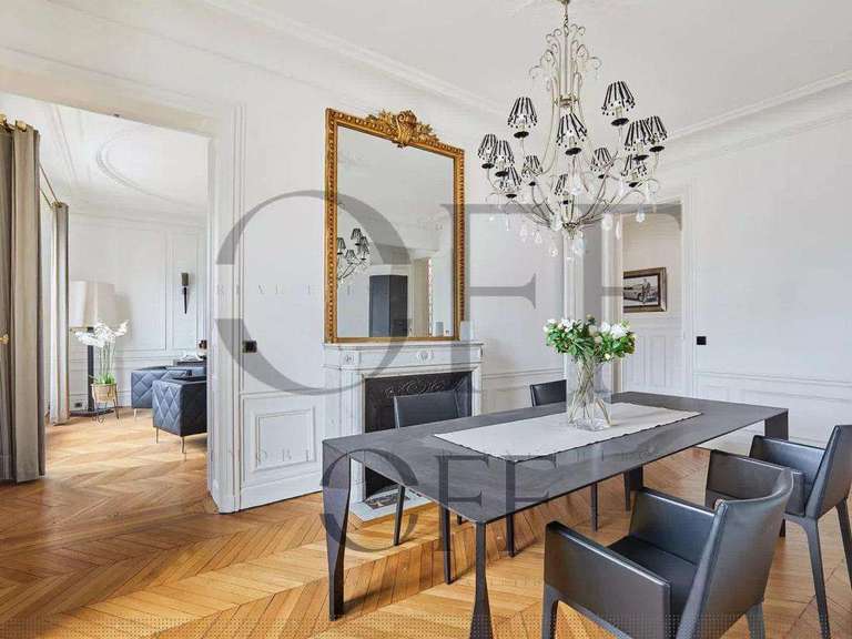 Apartment Paris 8e - 4 bedrooms