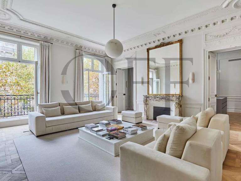Appartement Paris 8e - 3 chambres