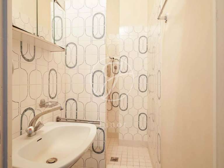 Appartement Paris 8e - 3 chambres - 130m²