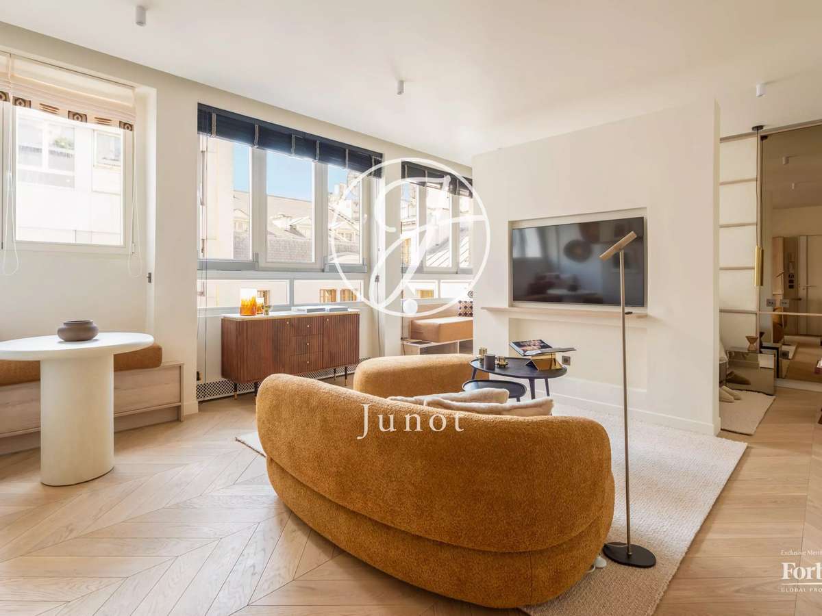 Apartment Paris 8e