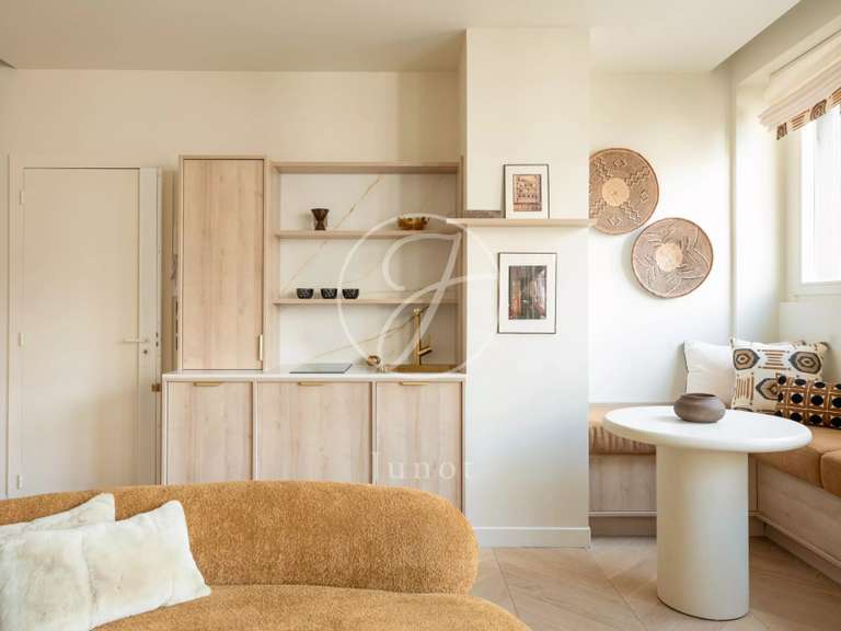 Apartment Paris 8e - 1 bedroom - 45m²
