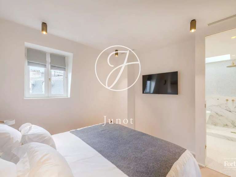 Appartement Paris 8e - 5 chambres - 247m²