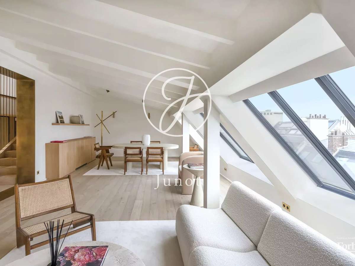 Apartment Paris 8e