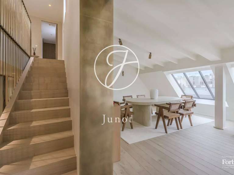 Appartement Paris 8e - 5 chambres - 247m²