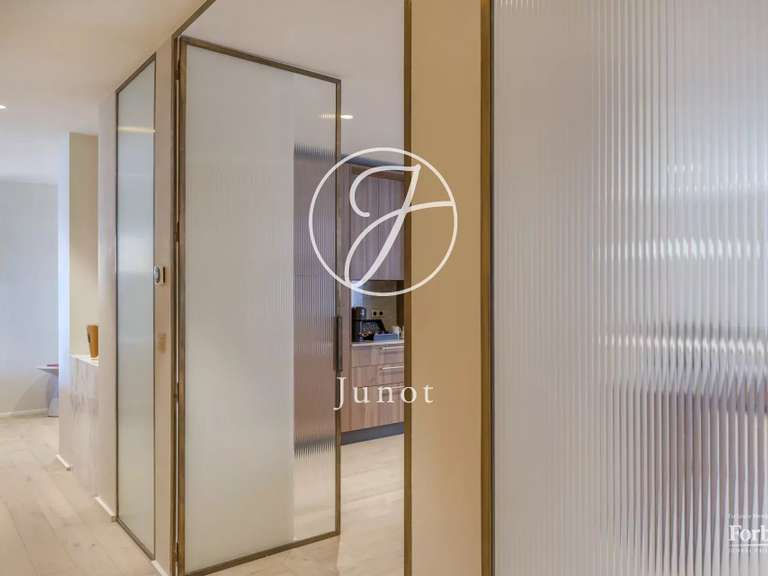 Appartement Paris 8e - 5 chambres - 247m²