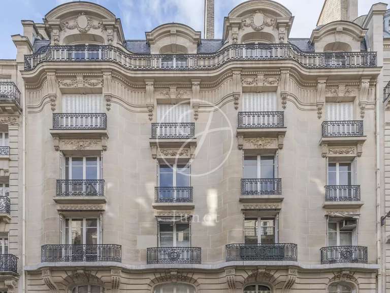 Apartment Paris 8e - 5 bedrooms - 247m²