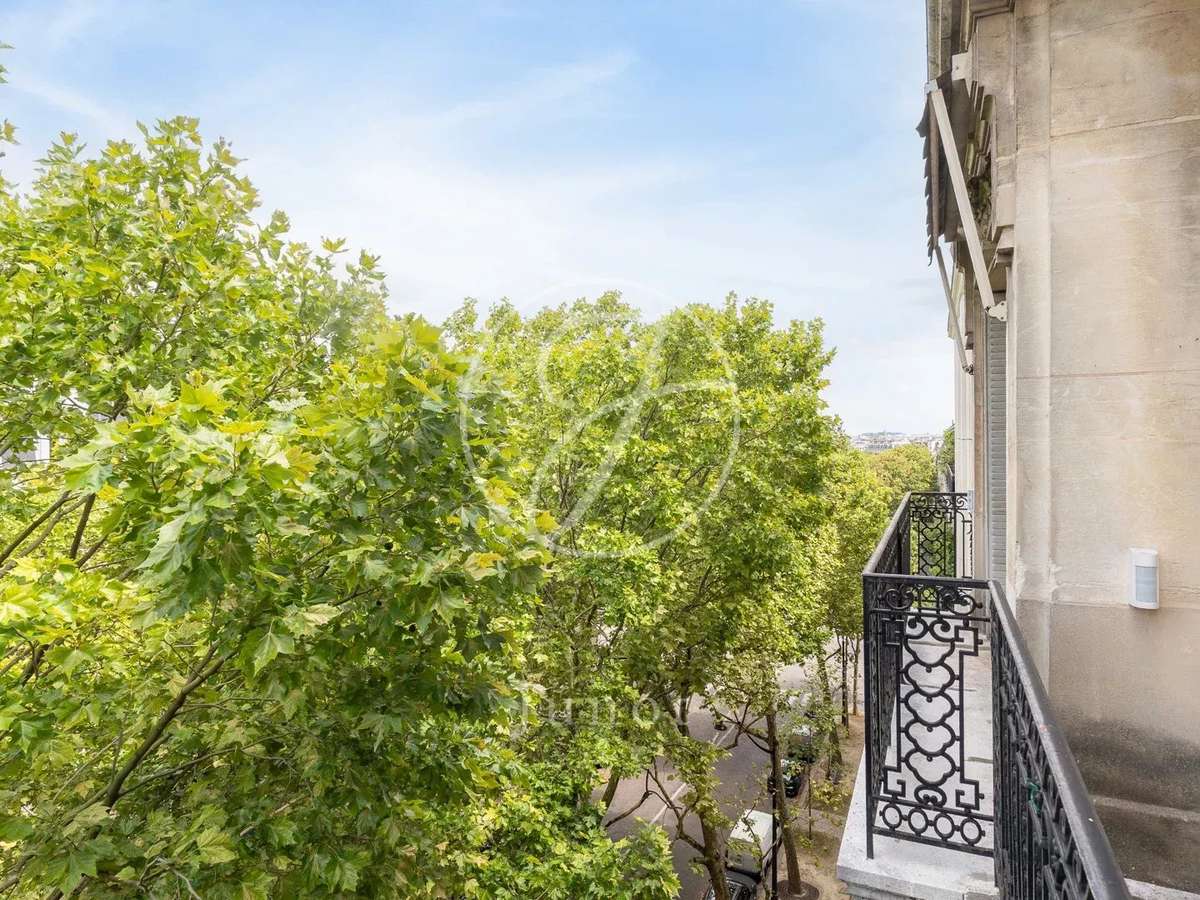 Apartment Paris 8e