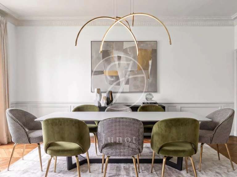 Apartment Paris 8e - 3 bedrooms - 200m²