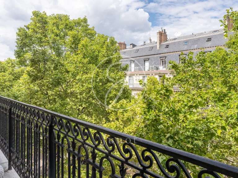 Apartment Paris 8e - 3 bedrooms - 200m²