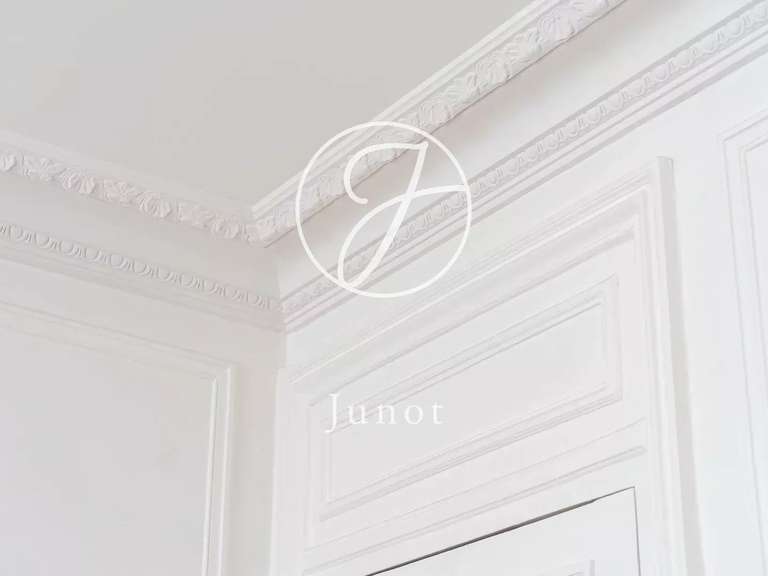 Apartment Paris 8e - 3 bedrooms - 200m²