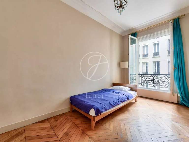 Apartment Paris 8e - 2 bedrooms - 107m²