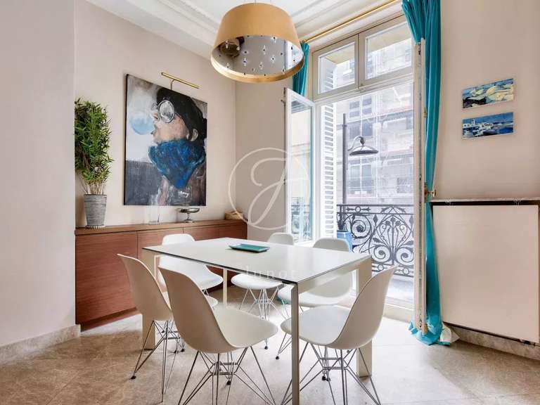 Apartment Paris 8e - 2 bedrooms - 107m²