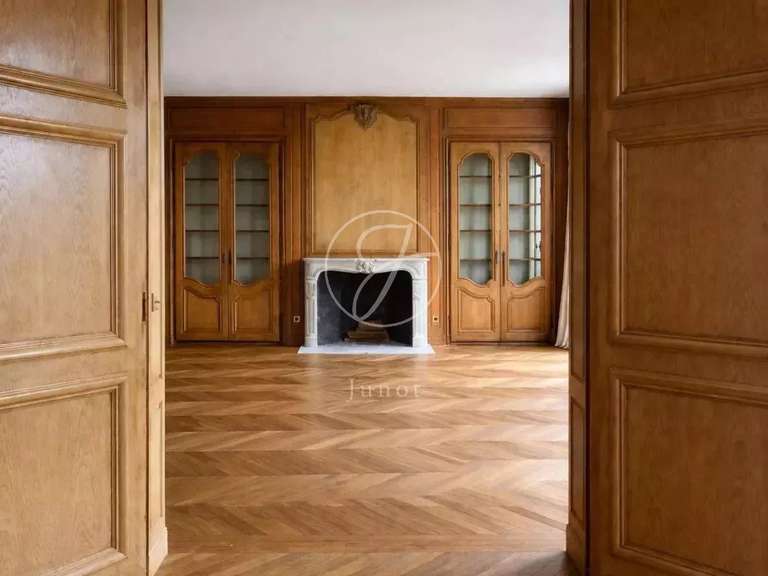 Apartment Paris 8e - 4 bedrooms - 249m²