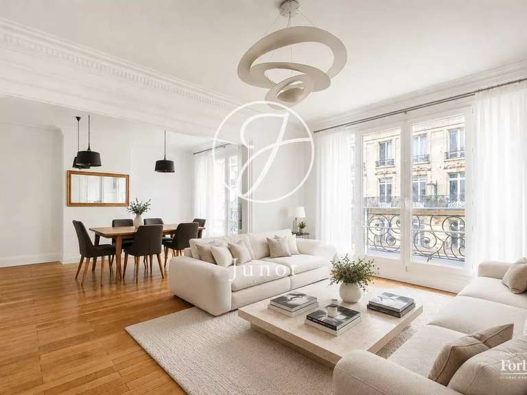 Appartement Paris 8e - 3 chambres - 155m²