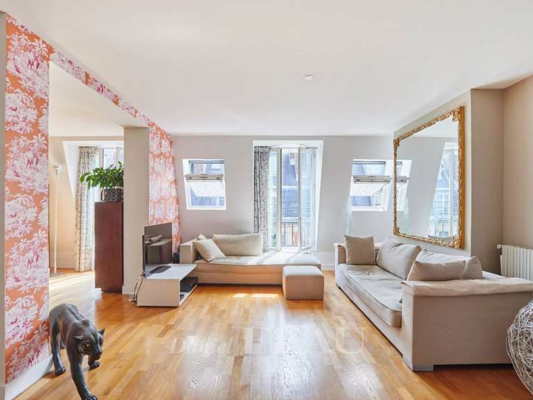 Appartement Paris 8e - 3 chambres - 134m²