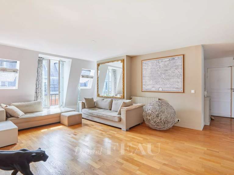 Appartement Paris 8e - 3 chambres - 134m²