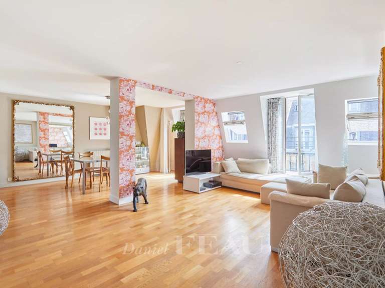 Appartement Paris 8e - 3 chambres - 134m²