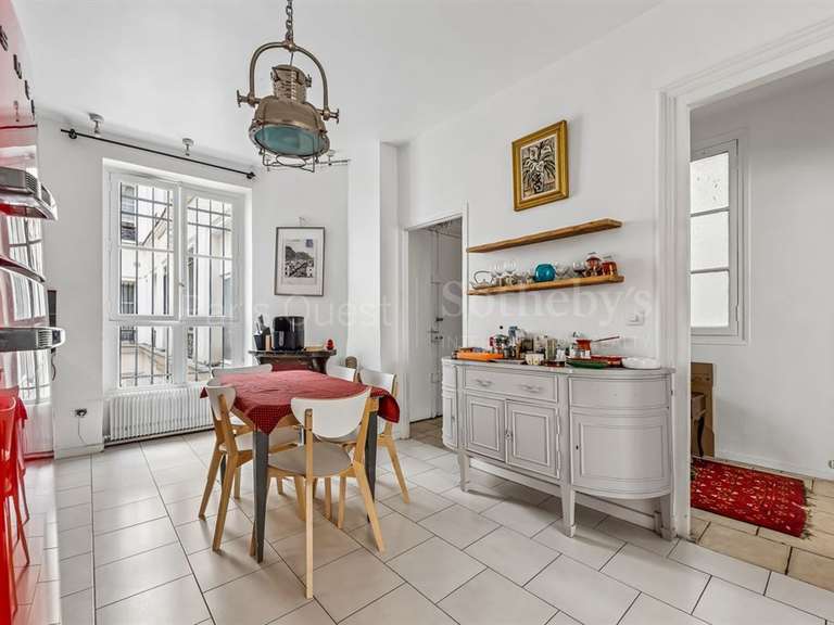 Appartement Paris 8e - 3 chambres - 112m²