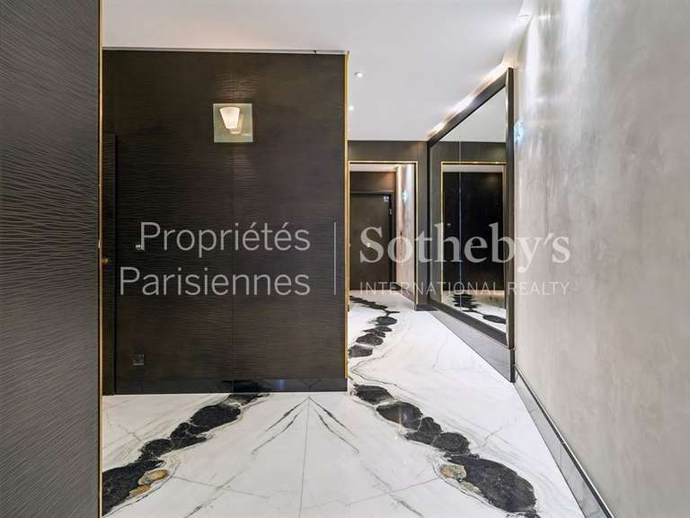 Appartement Paris 8e - 3 chambres - 252m²