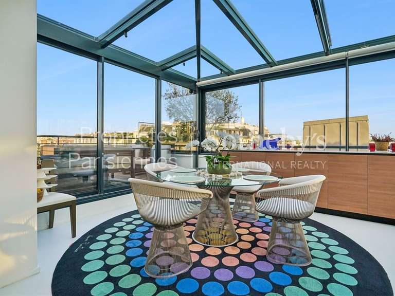 Appartement Paris 8e - 3 chambres - 252m²