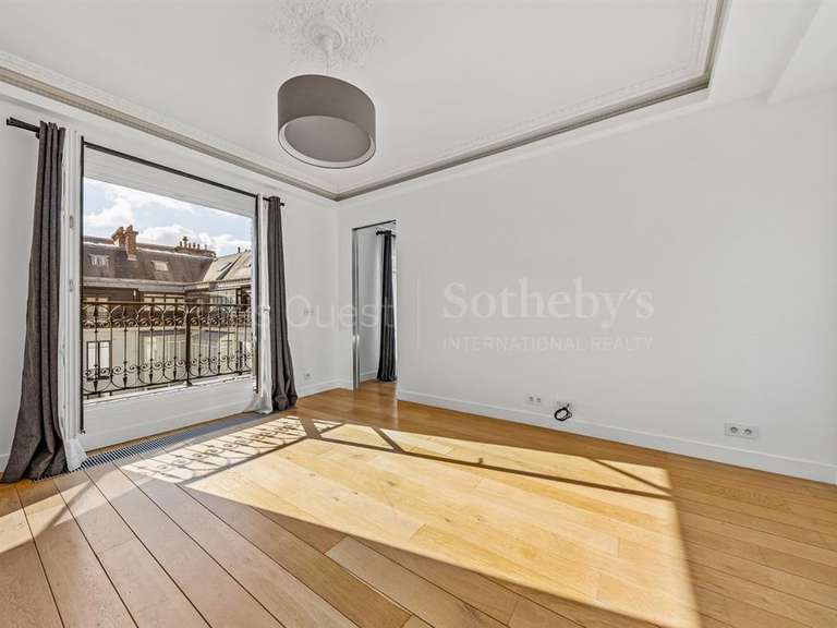 Appartement Paris 8e - 1 chambre - 46m²