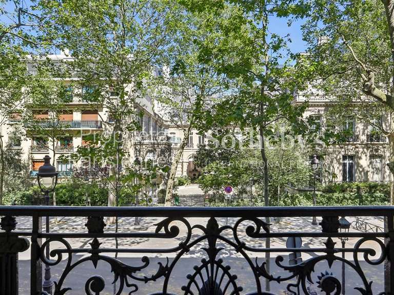 Appartement Paris 8e - 5 chambres - 359m²