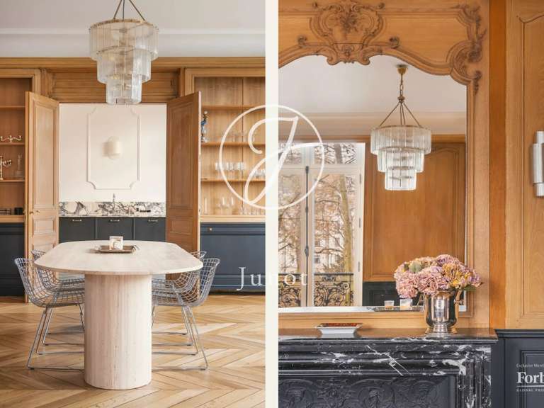 Appartement Paris 8e - 2 chambres - 146m²